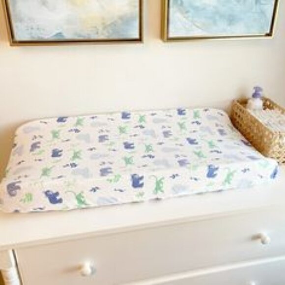 NEW TBBC Beaufort Bonnet Company Cheeky Changing Pad Cover Lions, Tigers, & Bear - Picture 2 of 2